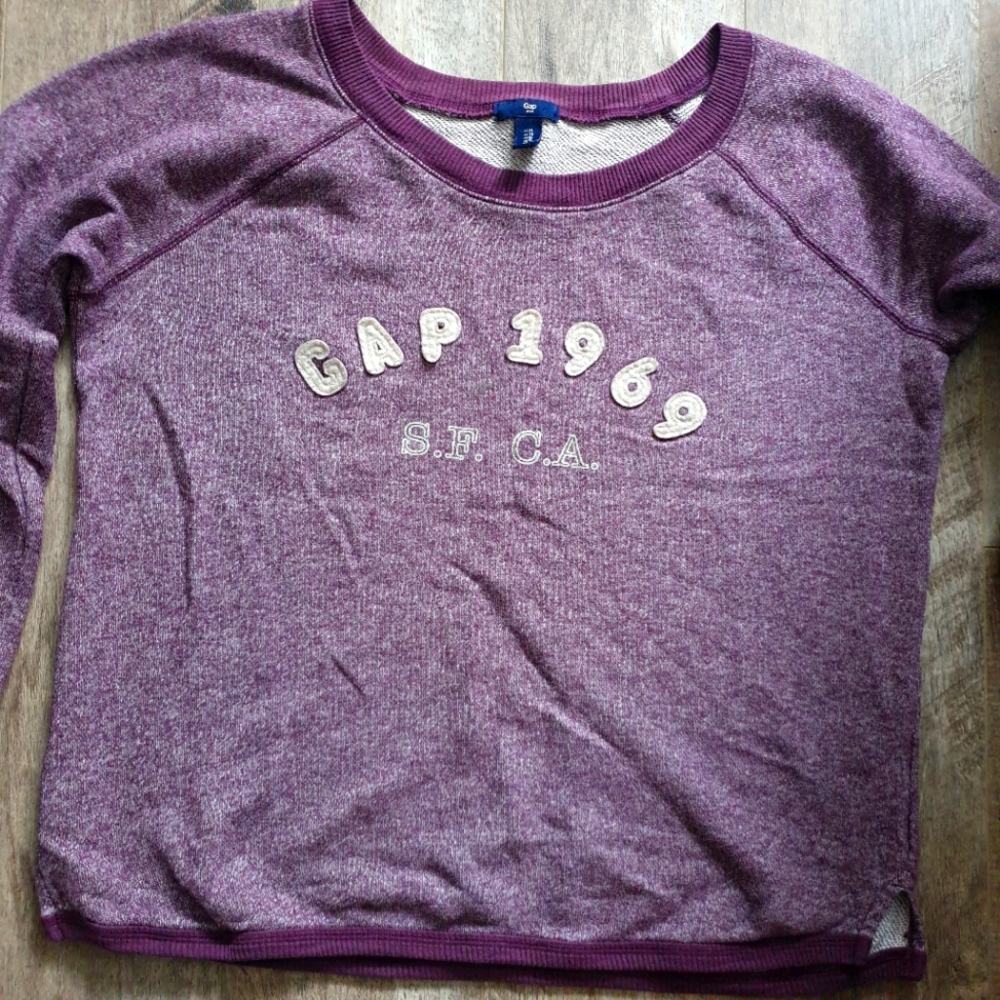 Gap Crew Neck Sweater.